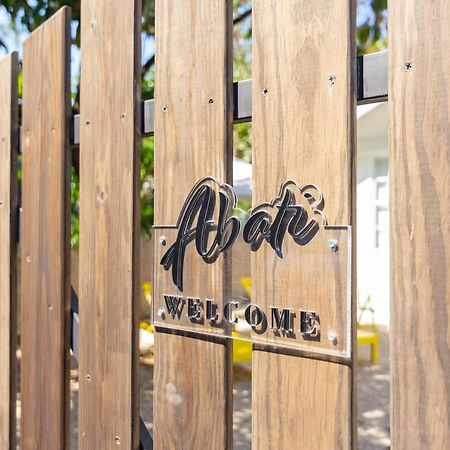 Home Midtown Miami - Wynwood Area With Backyard - Art District Near To Beach Екстер'єр фото